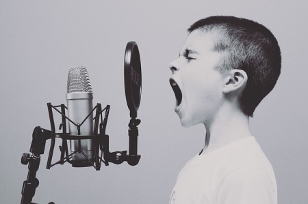  microfono-cantar-niños